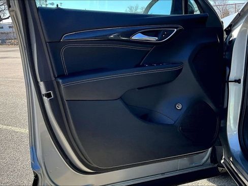 Used 2023 Buick Envision Preferred w/ Sport Touring Package image 21