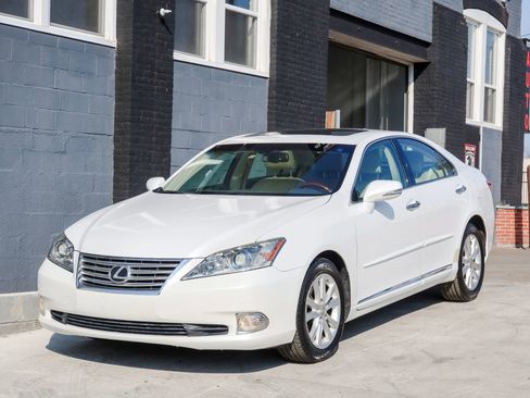 Used 2011 Lexus ES 350 FWD image 3