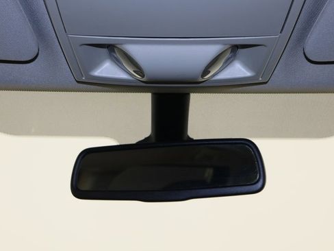 Used 2019 Dodge Grand Caravan SE image 25