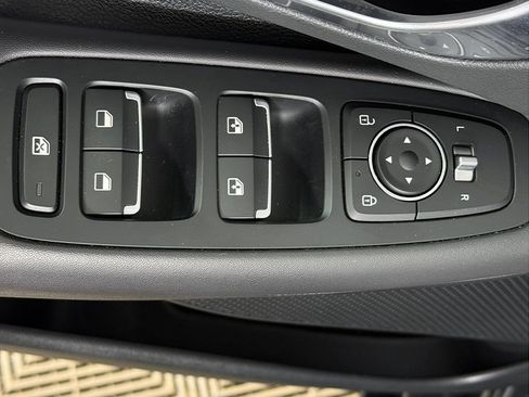 Certified 2023 Hyundai Sonata SEL FWD image 32