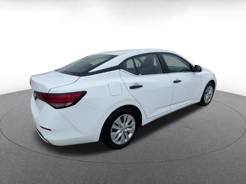 Used 2025 Nissan Sentra S image 15
