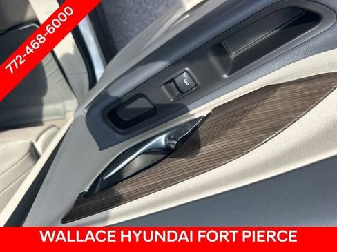 Used 2022 GMC Terrain Denali AWD/4WD image 13