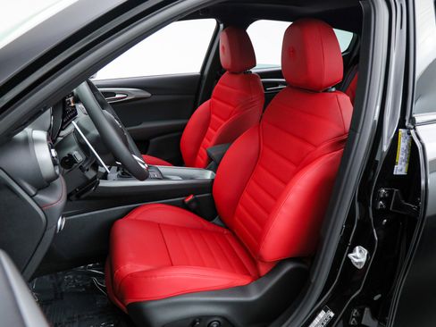 New 2026 Alfa Romeo Tonale Veloce w/ Quick Order Package 23H Volce image 20