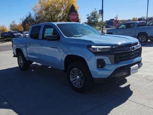 New 2026 Chevrolet Colorado LT w/ LT Convenience Package AWD/4WD image 37