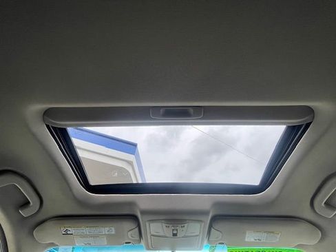 Used 2013 INFINITI FX37 AWD w/ Premium Pkg image 32