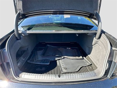 Used 2021 Audi S6 Premium Plus w/ S Sport Package image 24