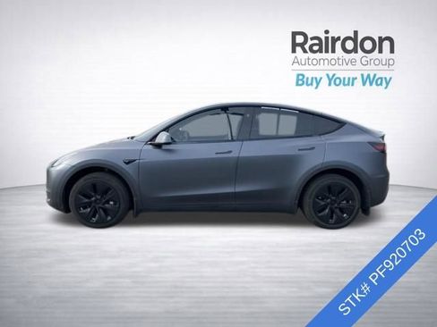 Used 2023 Tesla Model Y Long Range image 4