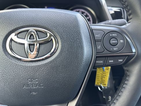 Used 2024 Toyota Camry SE FWD image 22