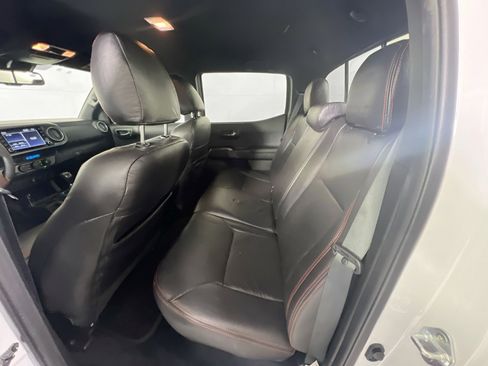 Used 2021 Toyota Tacoma TRD Sport image 22