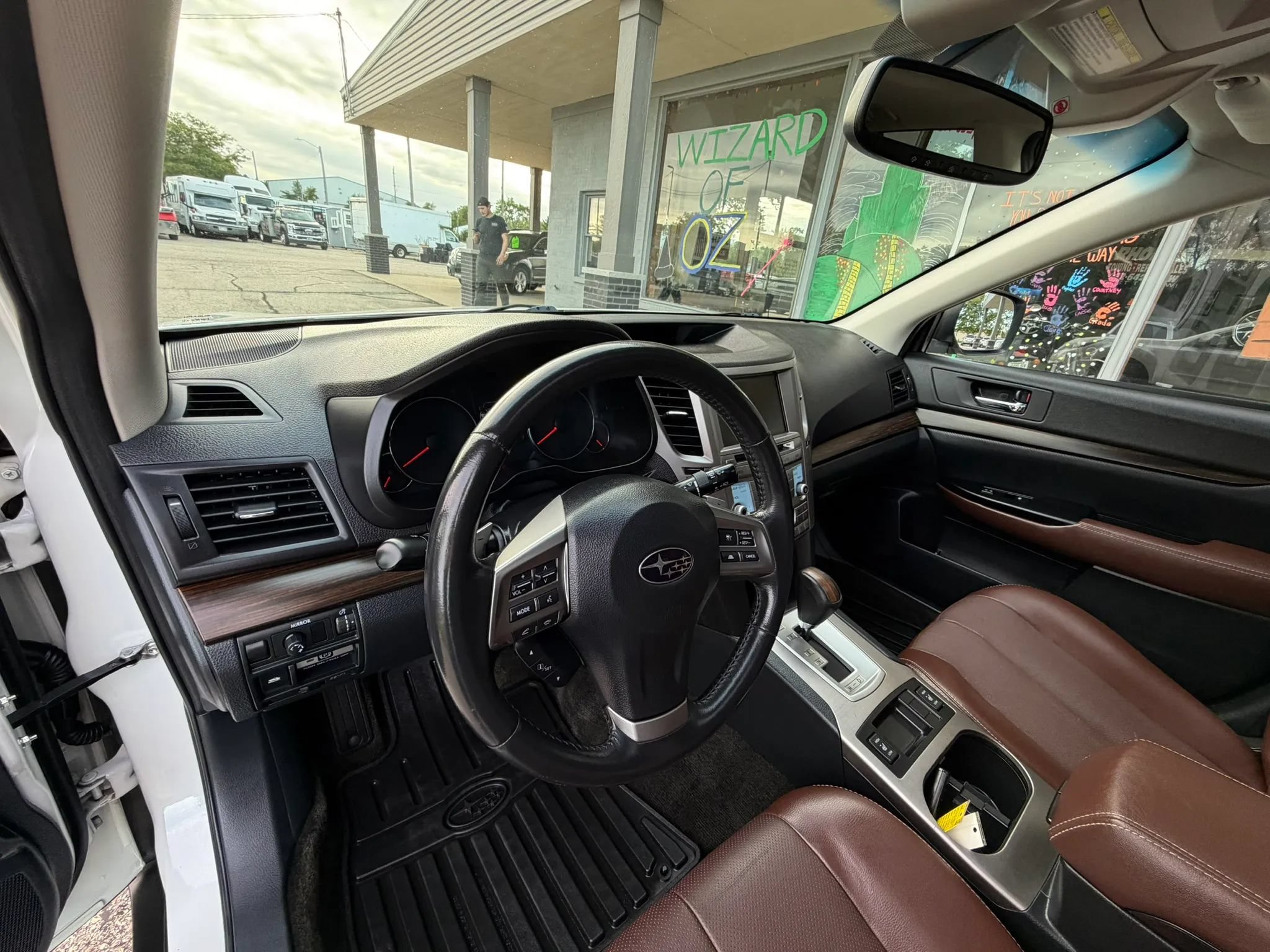 Used 2014 Subaru Outback 2.5i Limited AWD/4WD image 11