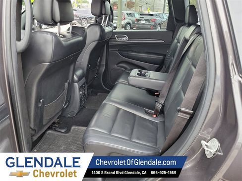 Used 2020 Jeep Grand Cherokee Limited image 22