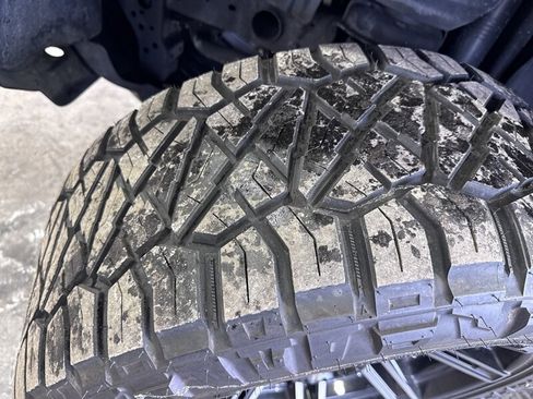 Used 2023 Jeep Wrangler Sport image 11