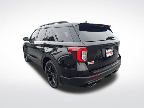 Used 2020 Ford Explorer ST w/ Premium Technology Package image 3