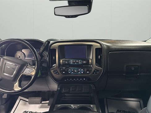 Used 2019 GMC Sierra 2500 Denali w/ Duramax Plus Package image 12