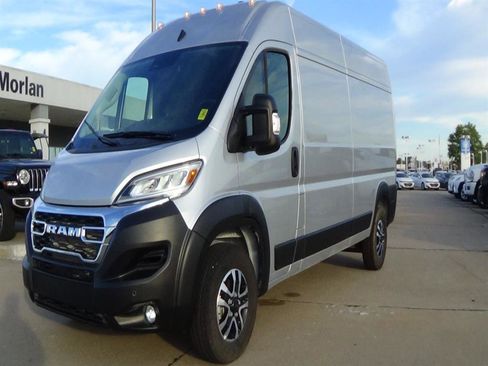 Used 2025 RAM ProMaster 2500 w/ Quick Order Package 22G SLT image 2