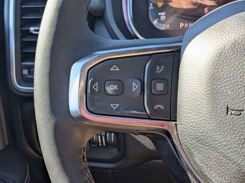 New 2026 RAM 2500 Laramie AWD/4WD image 23