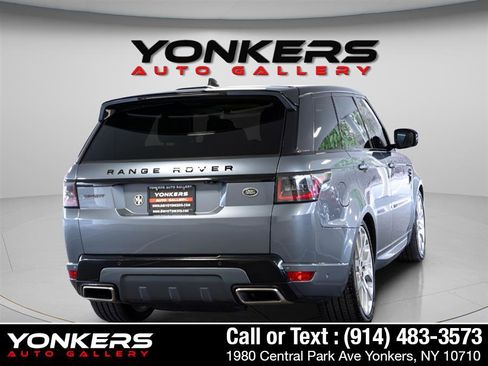 Used 2018 Land Rover Range Rover Sport HSE Dynamic image 8