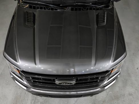 Used 2023 Ford F150 XLT w/ XLT Black Appearance Package AWD/4WD image 37