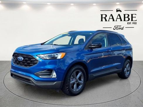 Used 2024 Ford Edge SEL w/ Sport Appearance Package AWD/4WD image 3