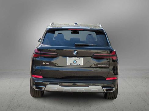 New 2026 BMW X5 xDrive50e w/ Executive Package AWD/4WD image 7