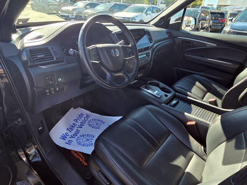 Used 2023 Honda Passport TrailSport image 26