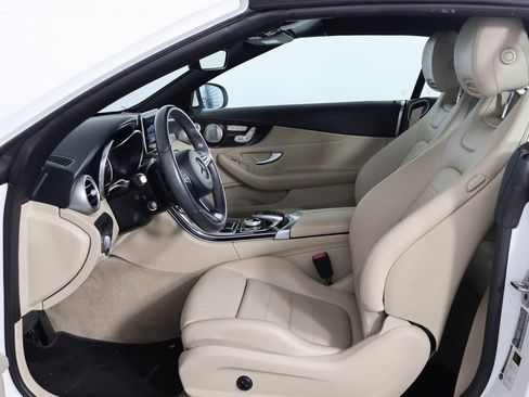 Used 2018 Mercedes-Benz C 300 Cabriolet image 11