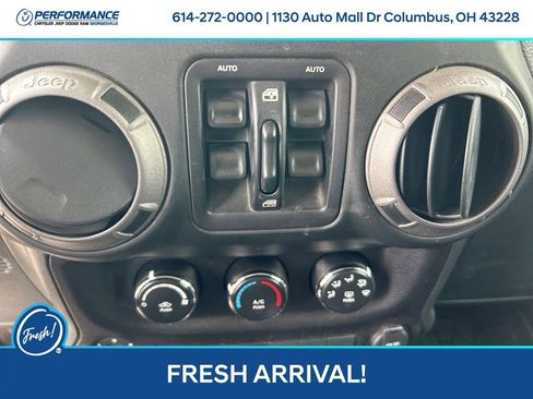Used 2016 Jeep Wrangler Unlimited Sport AWD/4WD image 24