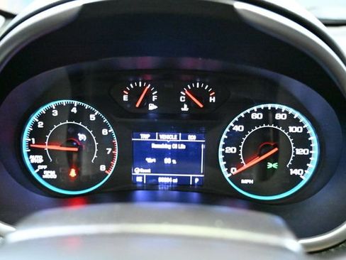 Used 2024 Chevrolet Malibu LT image 40