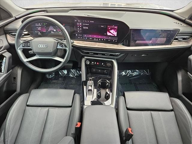 Certified 2025 Audi Q5 Prestige AWD/4WD image 22