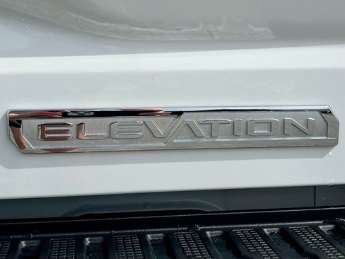 Used 2025 GMC Sierra 1500 Elevation w/ Preferred Package image 14