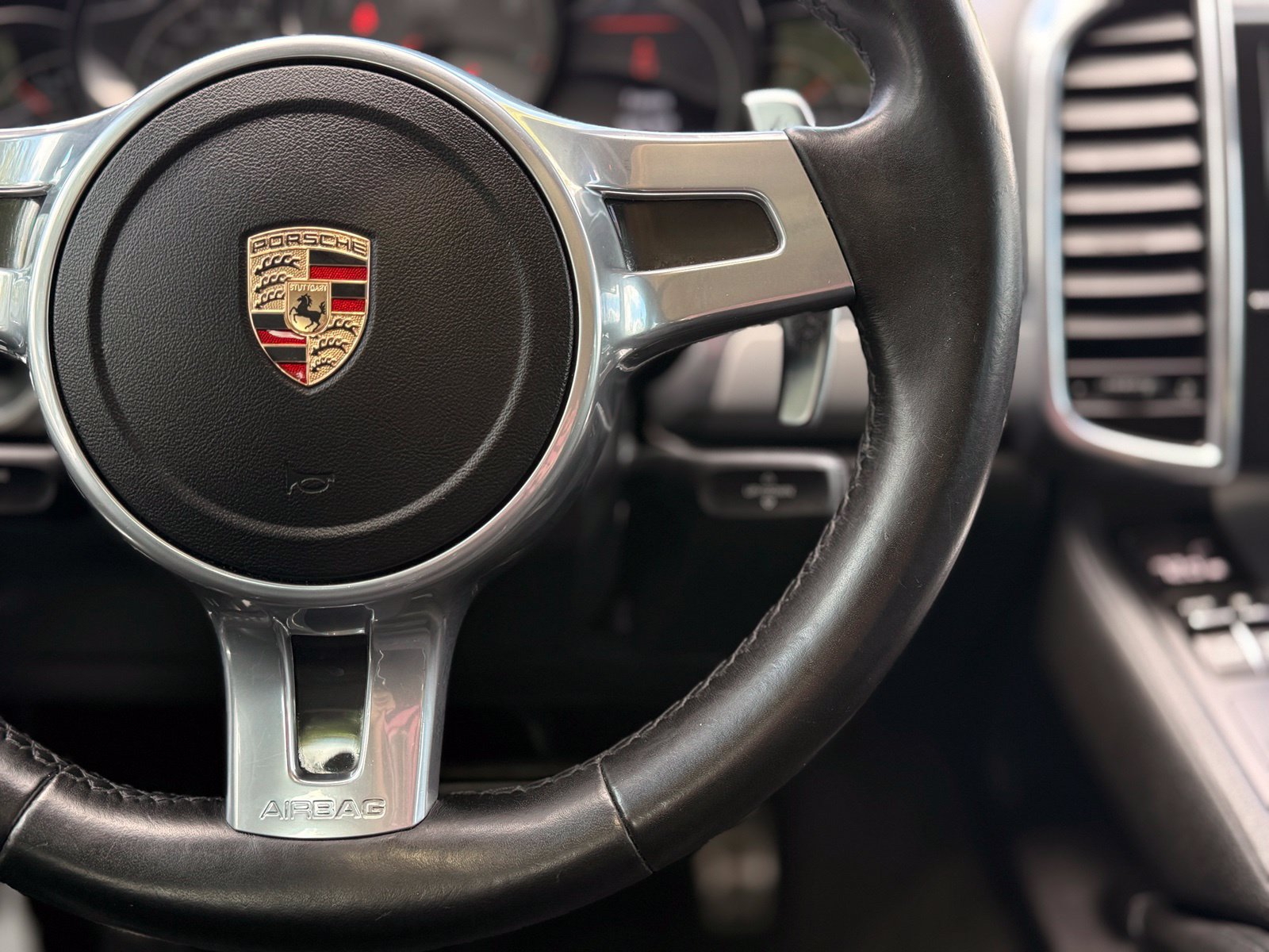 Used 2013 Porsche Cayenne GTS AWD/4WD image 26