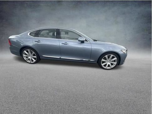 Used 2017 Volvo S90 T6 Inscription w/ Vision Package AWD/4WD image 3