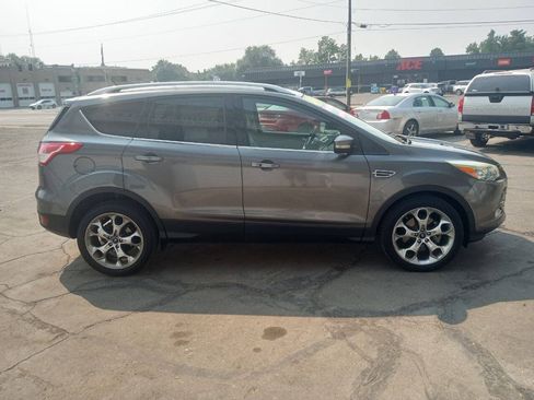 Used 2014 Ford Escape Titanium w/ Equipment Group 401A FWD image 7