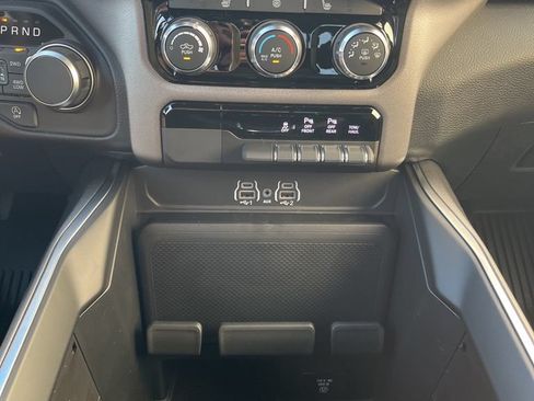 Certified 2026 RAM 1500 Big Horn AWD/4WD image 18