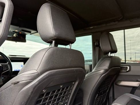 Used 2023 Ford Bronco Black Diamond image 20
