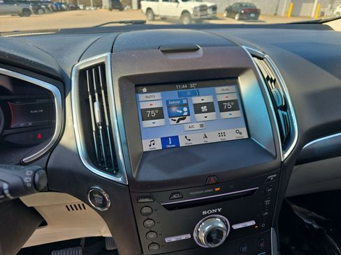 Used 2018 Ford Edge Titanium w/ Equipment Group 302A image 22