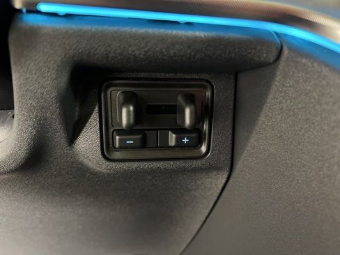 New 2025 Ford Expedition Tremor image 23