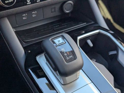 New 2026 Mitsubishi Outlander Trail Edition image 16