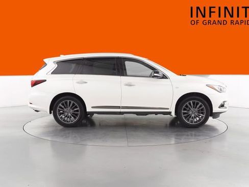 Used 2020 INFINITI QX60 Luxe w/ Edition 30 Essential Package AWD/4WD image 2