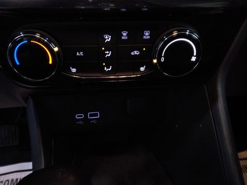 Used 2024 Buick Encore GX Sport Touring w/ Comfort Package image 20