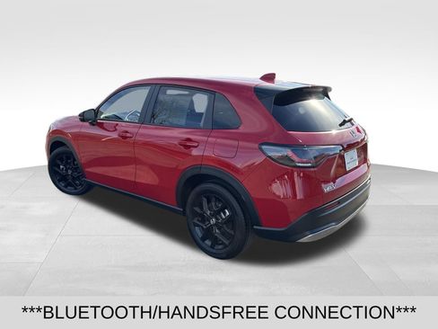 Used 2025 Honda HR-V Sport image 3