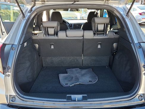 Used 2022 Honda HR-V Sport image 28