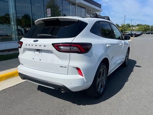 Used 2023 Ford Escape ST-Line Select w/ Tech Pack #2 AWD/4WD image 8