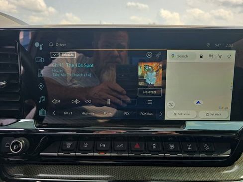 Used 2024 Chevrolet Silverado 2500 ZR2 w/ Technology Package image 44