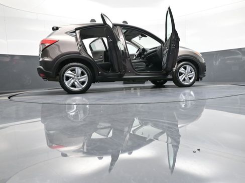 Used 2019 Honda HR-V EX image 47