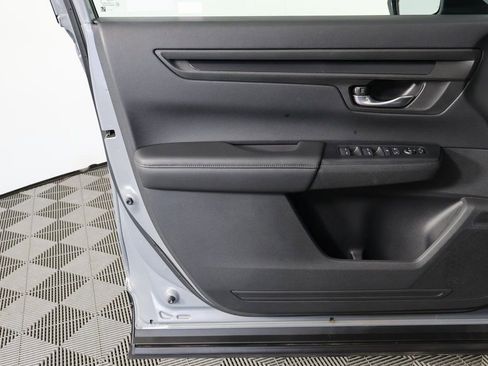 Used 2024 Honda CR-V EX image 12