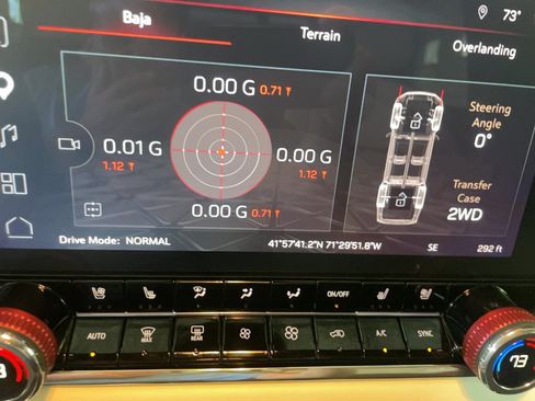 Used 2024 GMC Canyon AT4X w/ AT4X AEV Edition AWD/4WD image 18