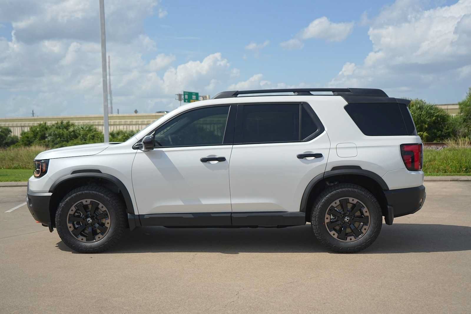 New 2026 Honda Passport TrailSport Elite image 3