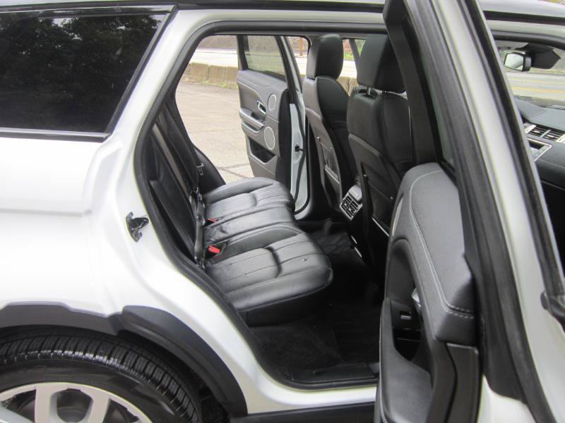 Used 2017 Land Rover Range Rover Evoque SE AWD/4WD image 9