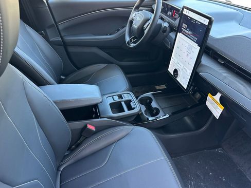 New 2026 Ford Mustang Mach-E Select RWD image 15